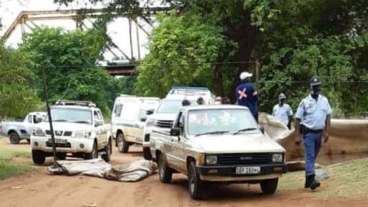 Ngwaabe residents at steelbridge forcefully dispersed by the police